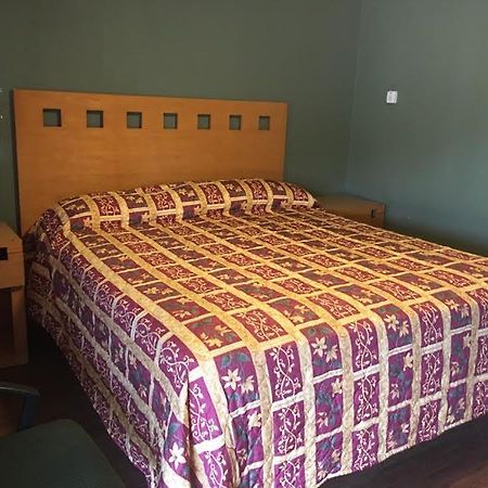 Townhouse Motel - ווסט סקרמנטו מראה חיצוני תמונה
